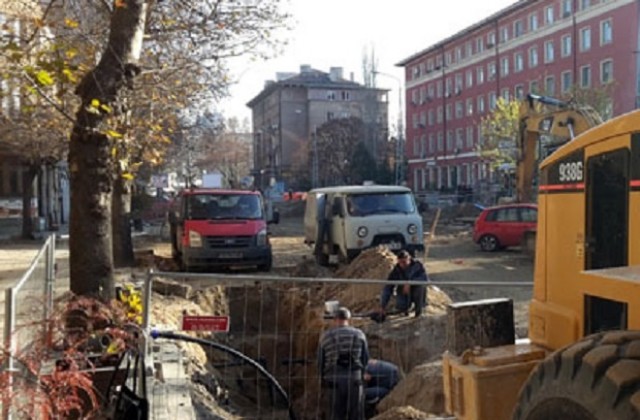 Последни дни за ремонт на първия етап на бул. „Васил Априлов“