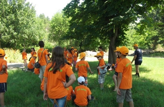 Общината организира летни занимания за деца на работещи родители