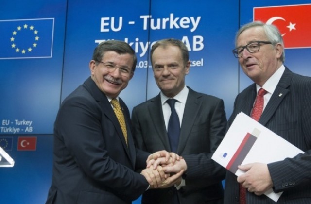 ЕК ще продължи скоро преговорите с Турция за визова либерализация