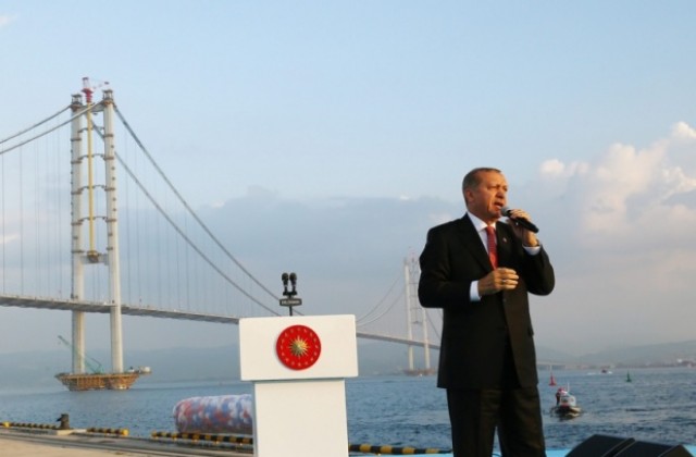 Ердоган откри четвъртия по големина висящ мост в света