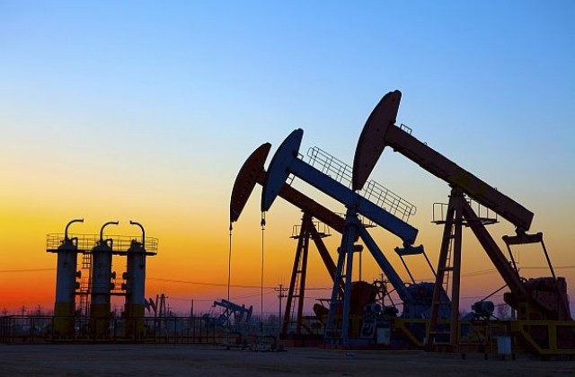 Приходите на Ислямска държава от петрол спаднаха до $15 млн. месечно