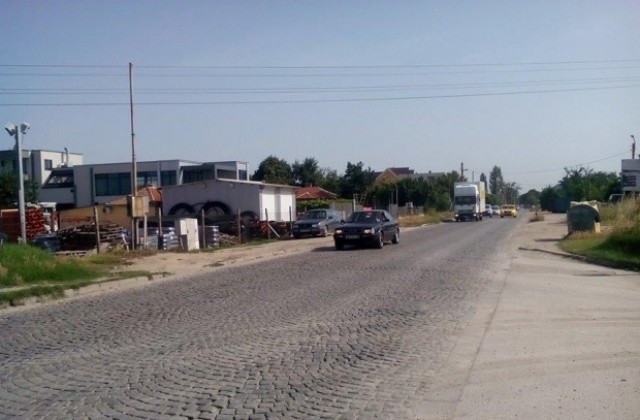 Последно: Затварят Коматевско шосе на 18 юли, до края на месеца започват  и „Руски“