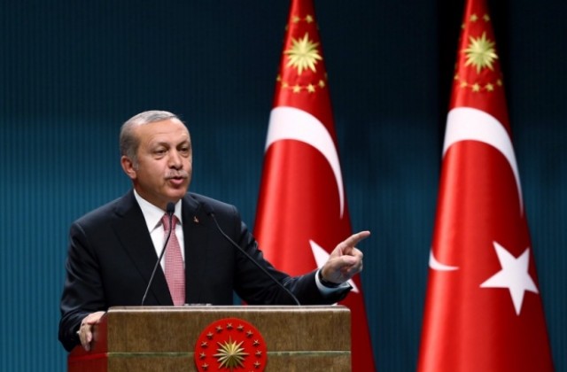 Ердоган: Турция се избави от болестта и върви към оздравяване