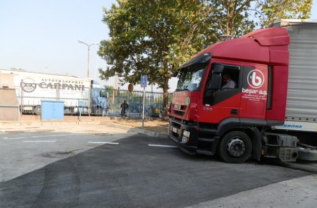 Новият „вход-изход” на Митница Пловдив спестява на бизнеса 1 млн. лева годишно, смята превозвач