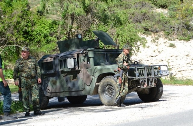 50 военни от Хасково на дежурство по границата с Турция