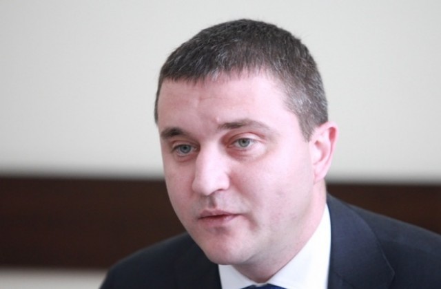Горанов: Има сериозен риск от масови фалити на университети