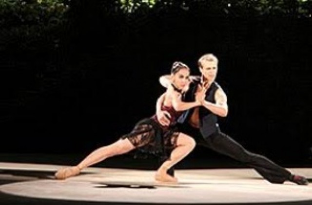 Бразилската балерина Аманда Гомеш ще танцува в Казан и в София