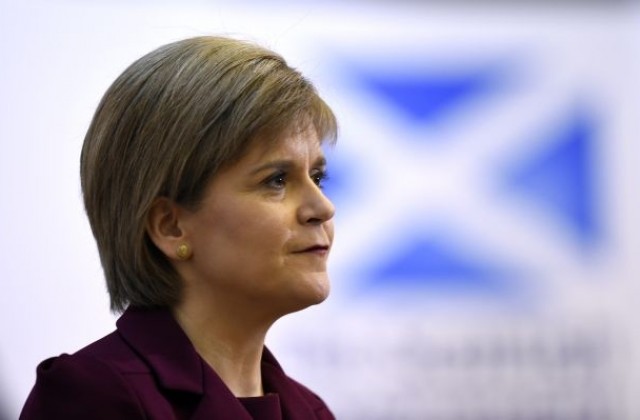 Стърджън смята, че Шотландия може да остане в ЕС, без да напуска Обединеното кралство