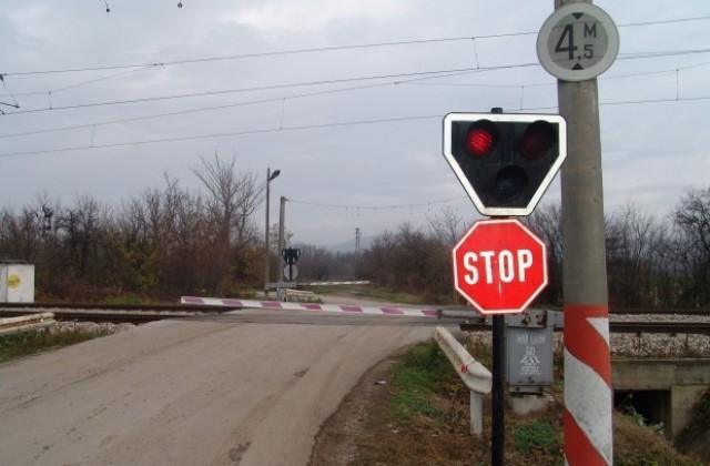 ЖП прелезът и пътят Димитровград-Черногорово затворени и днес