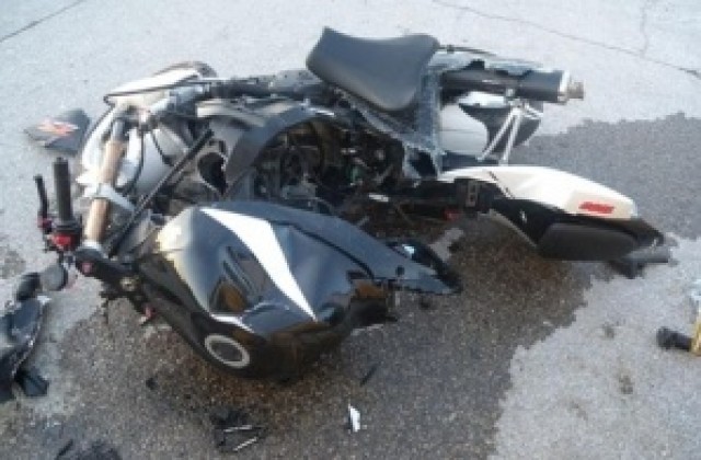 Моторист загуби живота си при катастрофа на АМ Тракия