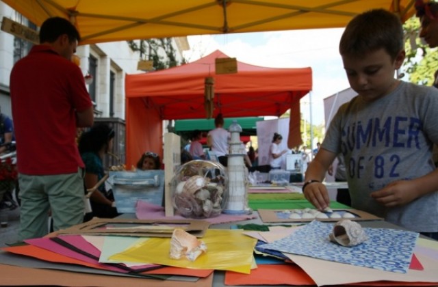 Раздават безплатно детски дрешки на фестивала София диша