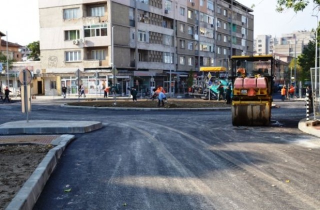 До броени дни пускат новото кръгово кръстовище в Благоевград