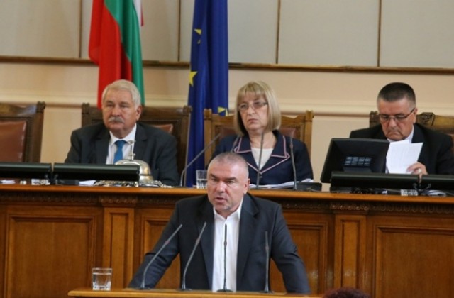 Веселин Марешки се вижда на балотаж срещу кандидата на ГЕРБ