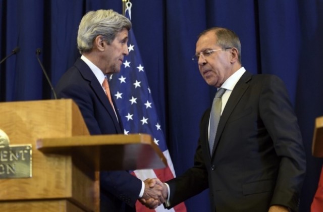 Кери и Лавров заявиха, че примирието в Сирия се спазва