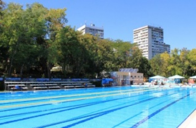 Плувният комплекс Флора става достъпен за хора с увреждания