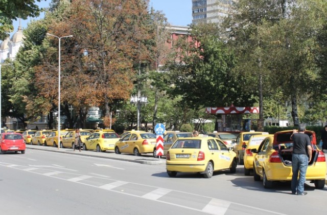 Как се стигна до размер от 500 лв. на годишния данък за такситата в Габрово?