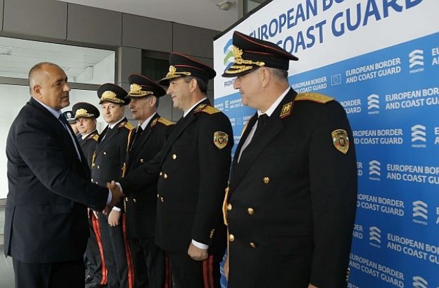 Стартира новата Европейска агенция за гранична и брегова охрана (СНИМКИ)