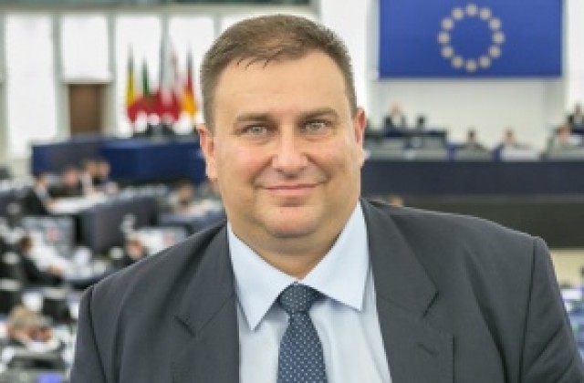 Емил Радев: България има имидж на страна, която си пази добре границите