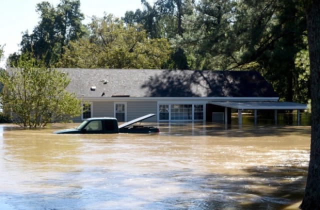 Извънредно положение в щата Северна Каролина заради урагана Матю