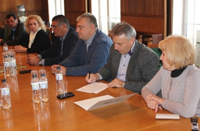 Седем партии и коалиции подписаха споразумението за разпространение на агитационни материали
