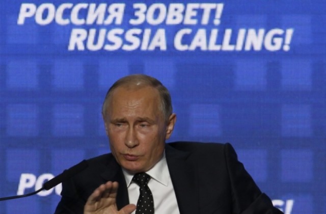 Анализатор: Путин ползва напрежението Изток-Запад за решаване на вътрешни проблеми