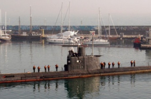 Нова идея: Подводница „Слава” да бъде изложена на Втора буна