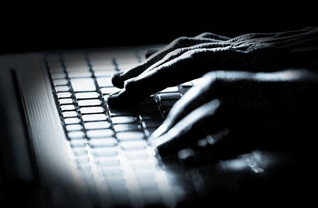 Британски военни извършват хакерски атаки срещу Ислямска държава