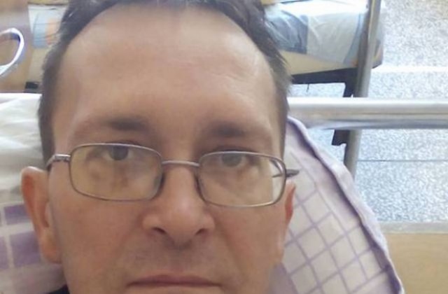 Син с апел за помощ, баща му Владо Мишев- възпитател в Трето ОУ се бори с рака