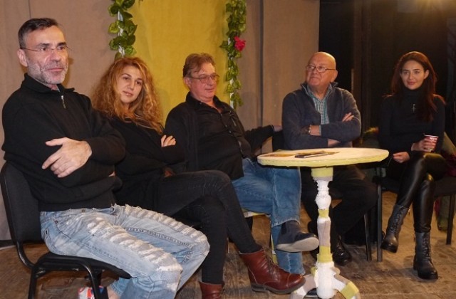 Влади Въргала и Елен Колева в премиера на шуменския театър