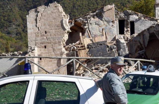 Новите трусове в Италия заличиха села, разрушиха базилика от 14 век
