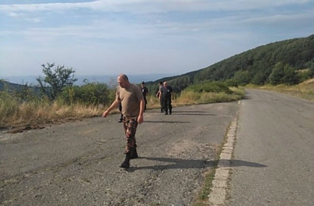 Над 200 души издирват Мирослав, премиерът прати подкрепление и техника