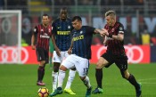Милан - Интер 2:2<strong> източник: Gulliver/Getty Images</strong>