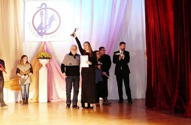 Камелия Николова – с Гран При от национален конкурс