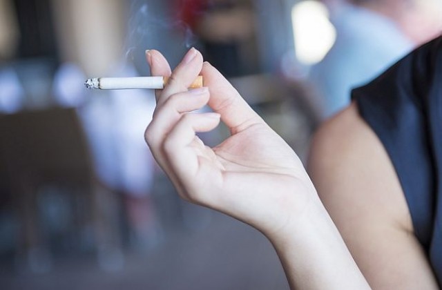Пушенето увеличава риска от рак, като предизвиква стотици ДНК мутации