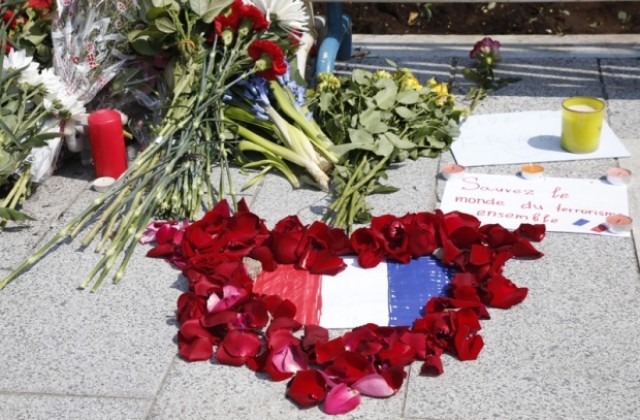 Година по-късно: Франция си спомня за жертвите на атентатите