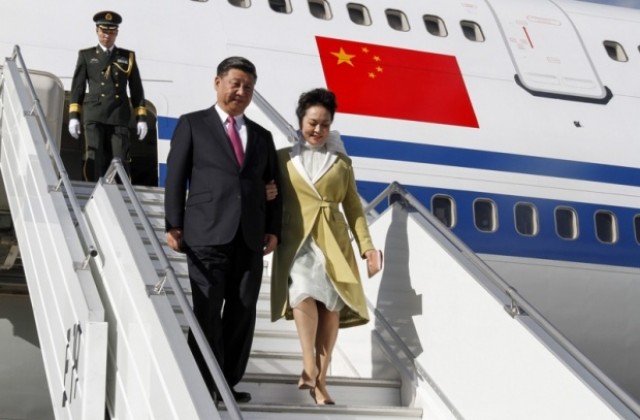 Китайският президент защити свободната търговия срещу протекционизма на Тръмп