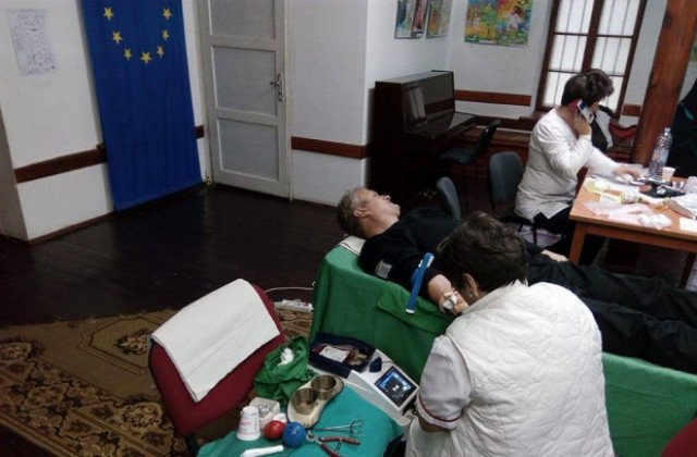Слаб интерес към днешната акция за доброволно кръводаряване в община Кюстендил