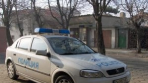 Спипаха непълнолетни крадци