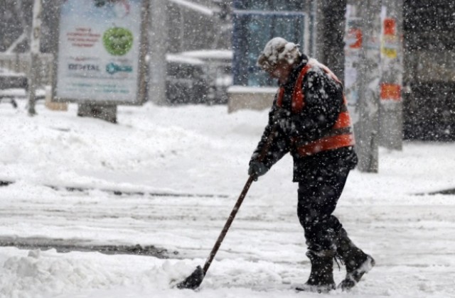 Първият сняг създаде сериозни проблеми за шофьорите в столицата