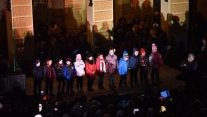 Откриха Коледния базар в Сливен