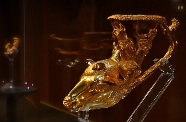 Експозиция за тракийските съкровища откриха в Панагюрище