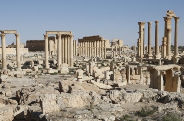 „Ислямска държава“ нахлу отново в Палмира