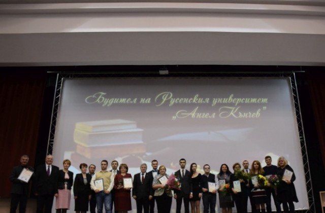 Студенти избраха проф. Велизара Пенчева за Будител на РУ