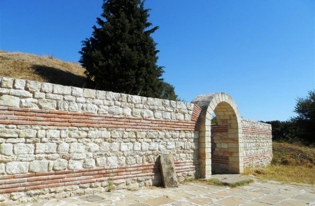 Куполната гробница в Поморие номинирана в Чудесата на България