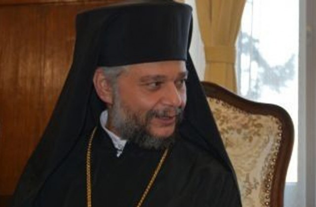 Митрополит Киприян поема управлението на врачанска епархия