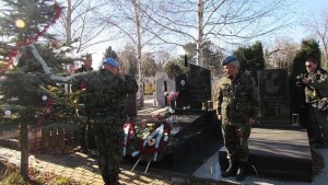 Майка на загинал в Кербала дава стипендия на името на