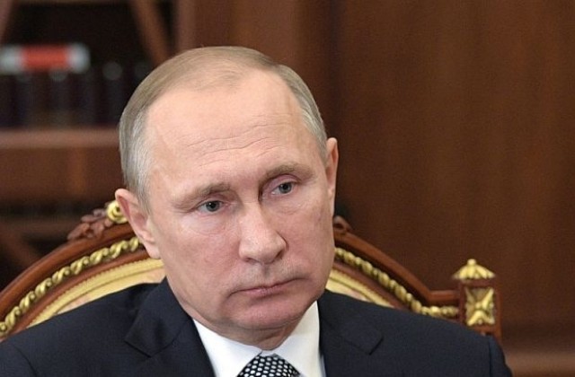 Путин: Москва трябва да разбере кой стои зад убийството на Андрей Карлов