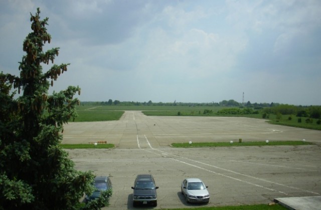 Летище Русе получи лиценз за летателна площадка за малки самолети