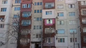 Фирми подават оферти за санирането на блокове в Сливен