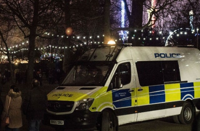 Във Великобритания обвиниха двама души за подготовка на терористичен акт